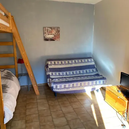 Holiday home Gite Clarimor